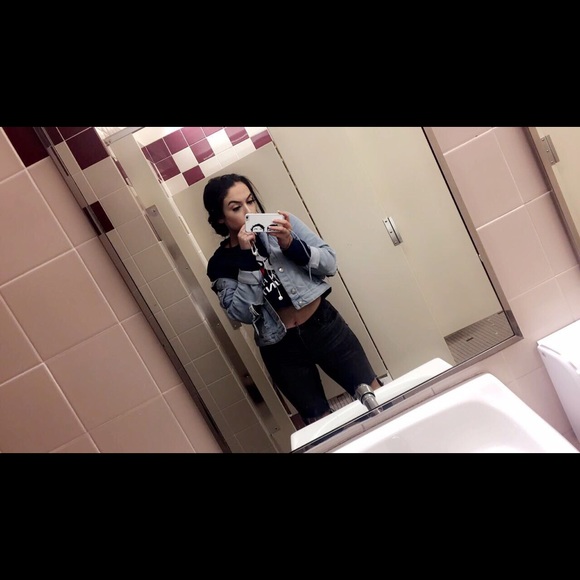 Meet your Posher, Tamara - Picture 2 of 6